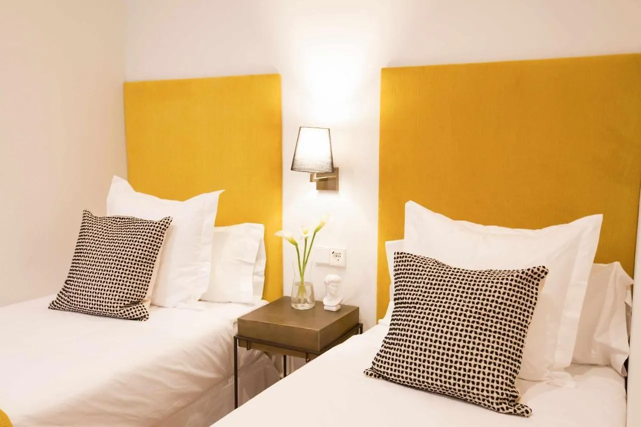 Isg Apartments Cedaceros 세비야