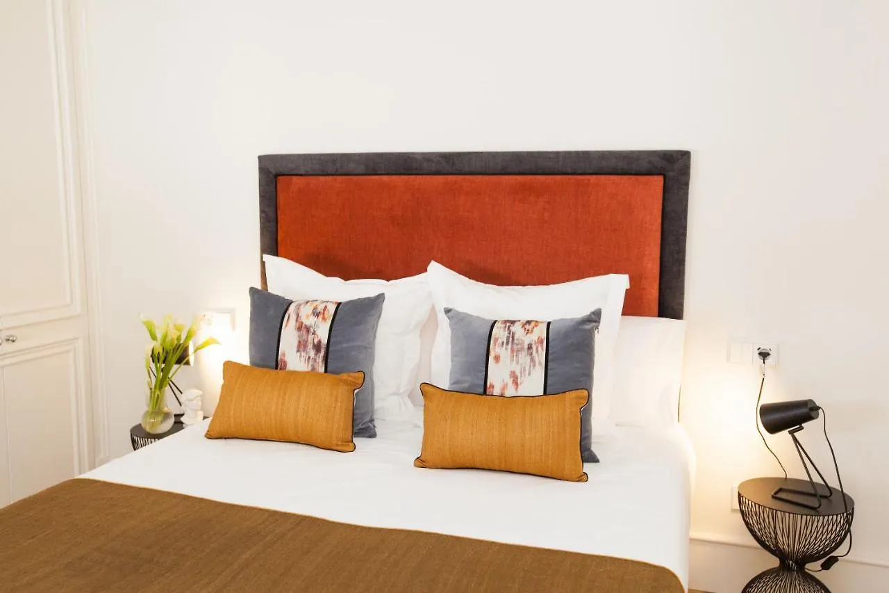 Isg Apartments Cedaceros 세비야 0*,