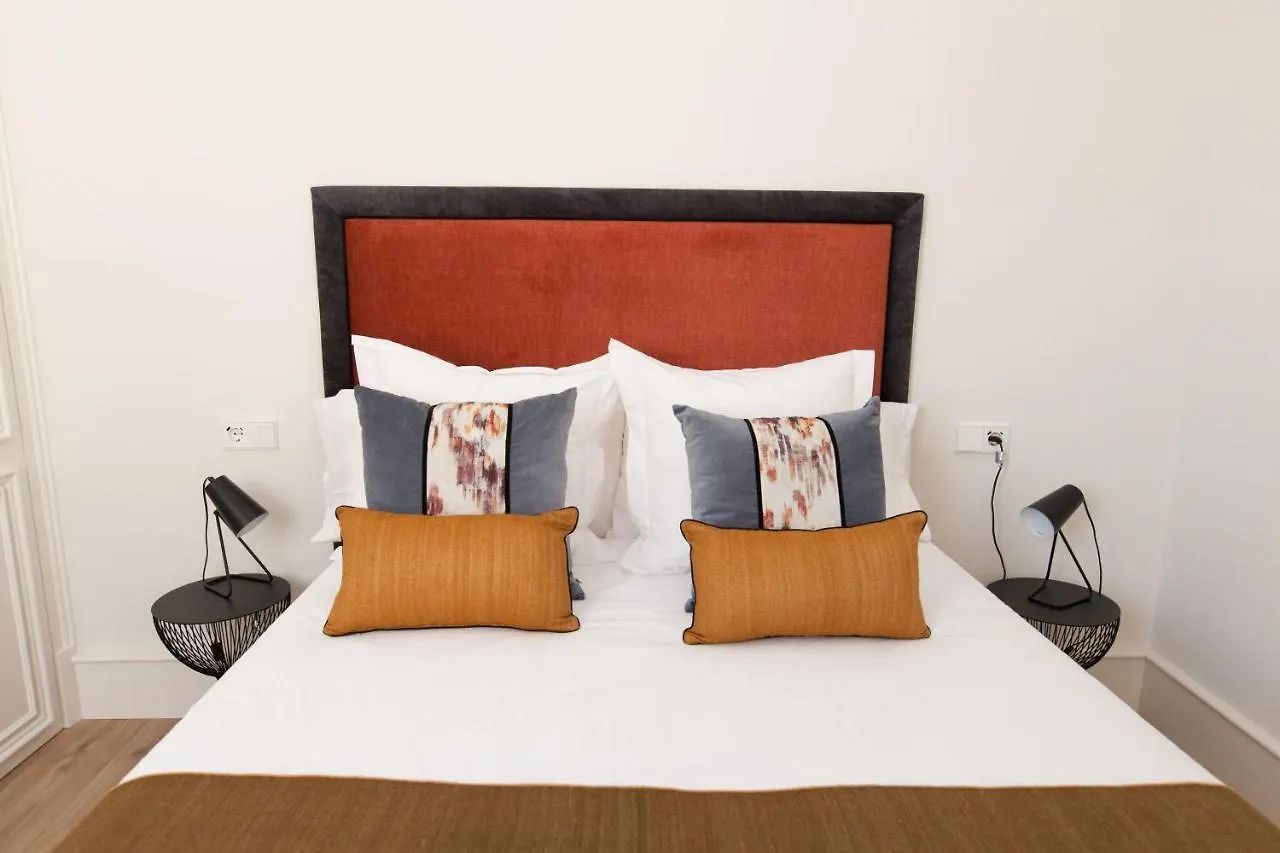 Isg Apartments Cedaceros 세비야