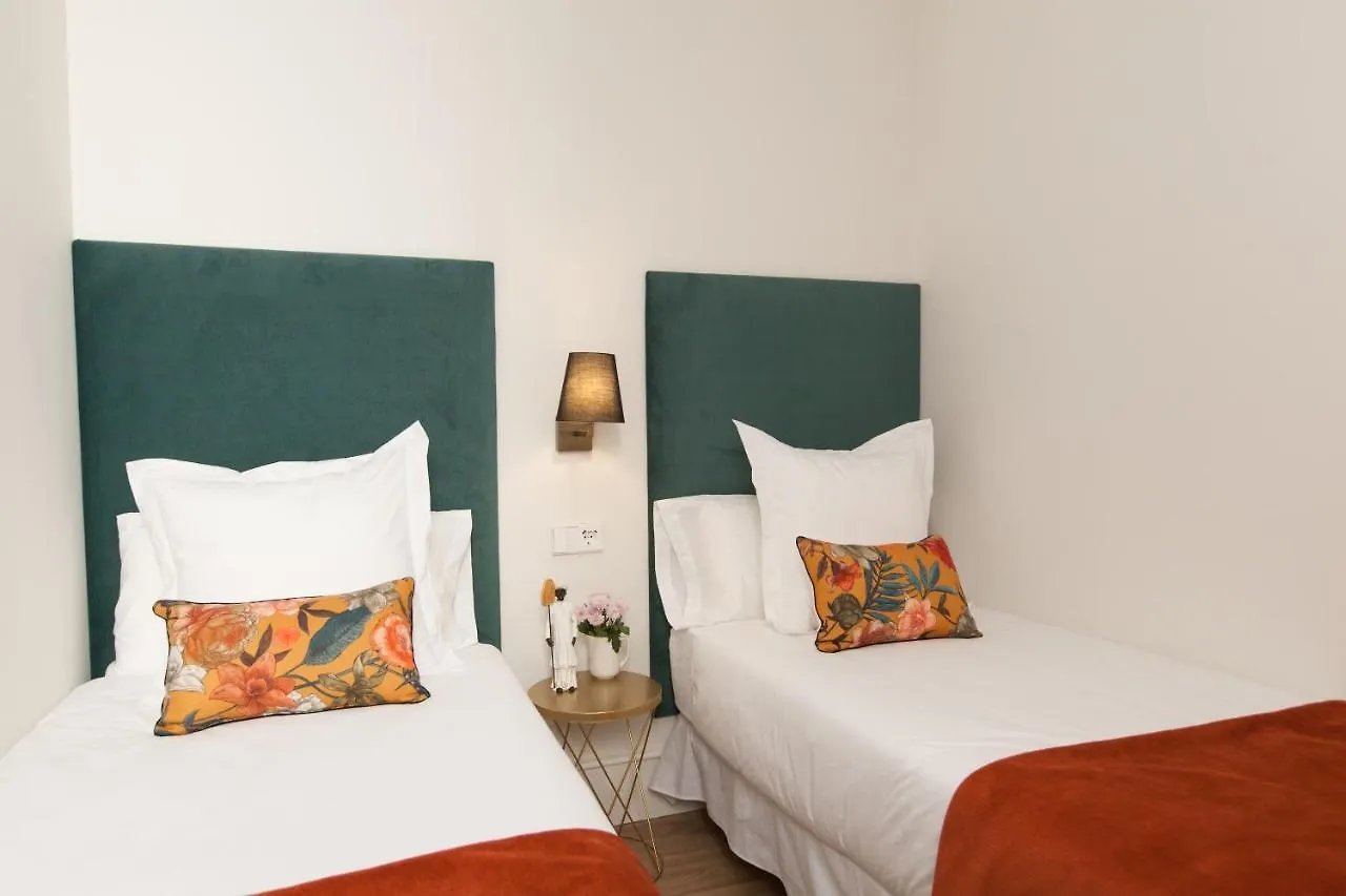 Isg Apartments Cedaceros 세비야