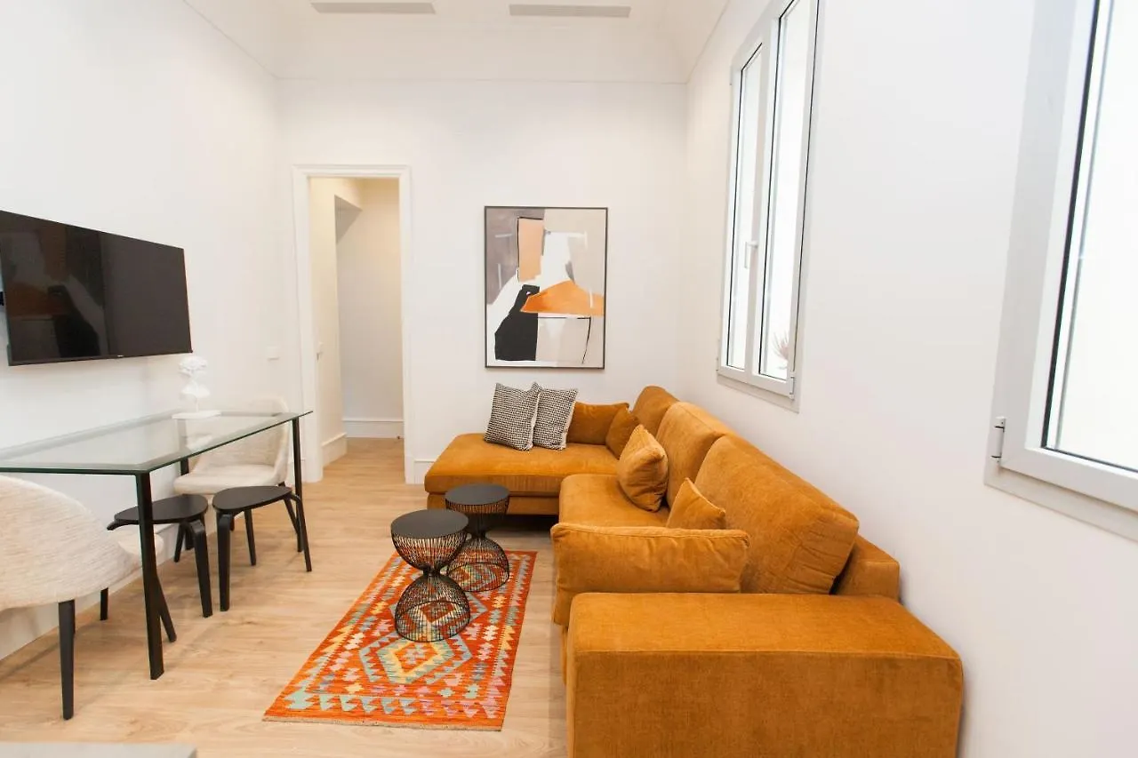 Isg Apartments Cedaceros 세비야 0*,  스페인