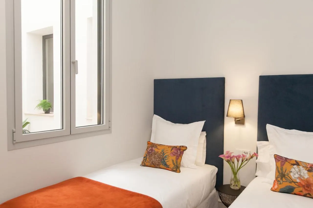 Isg Apartments Cedaceros Seville