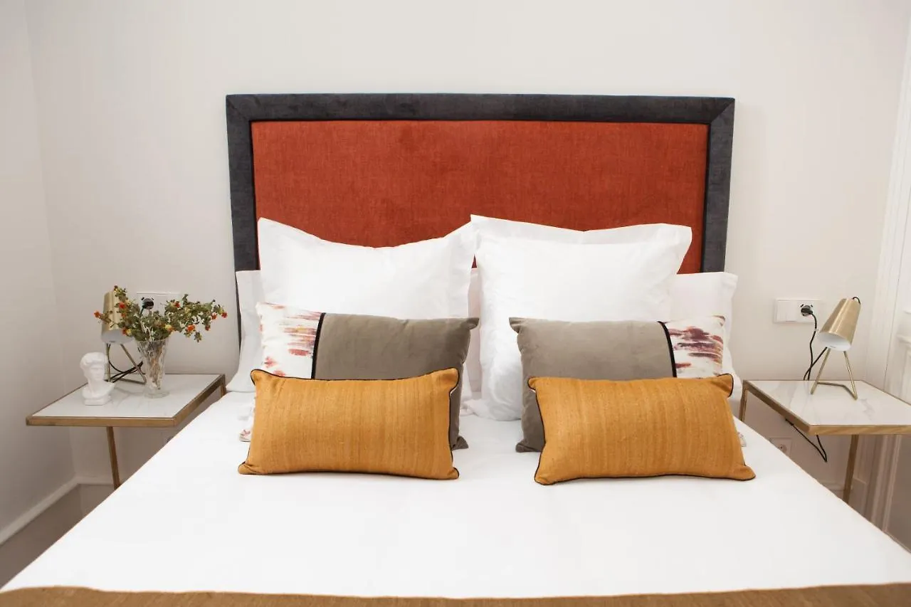 Isg Apartments Cedaceros Seville