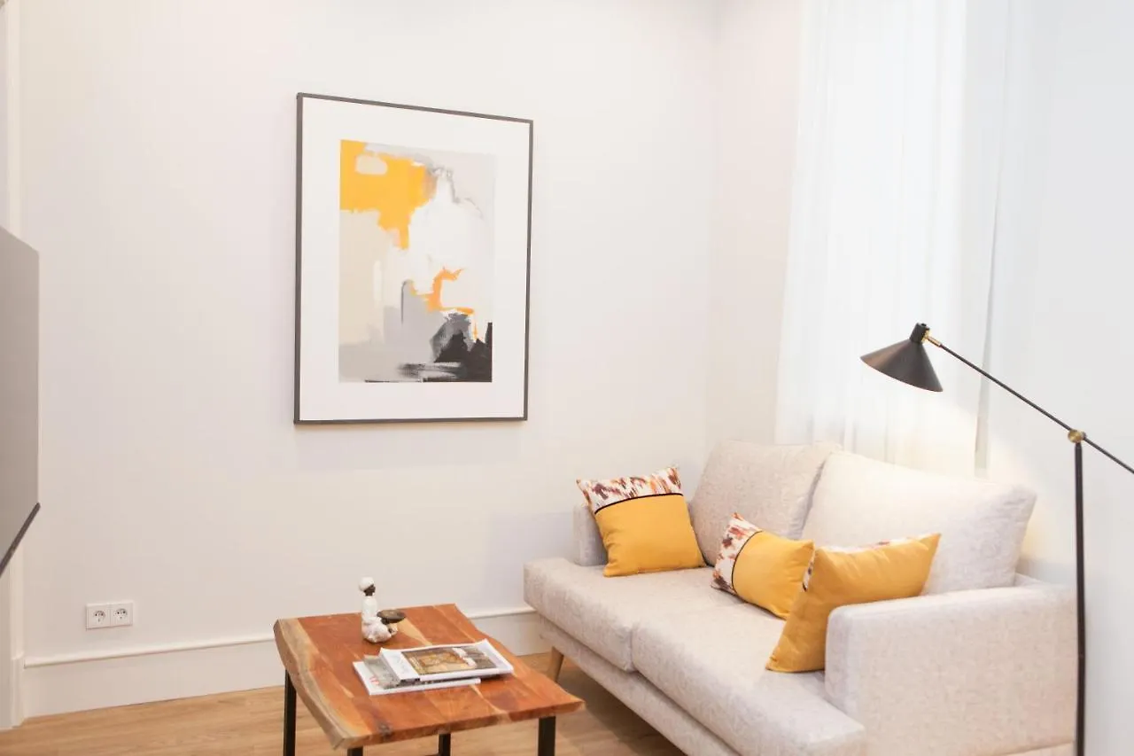 Isg Apartments Cedaceros Seville Spain