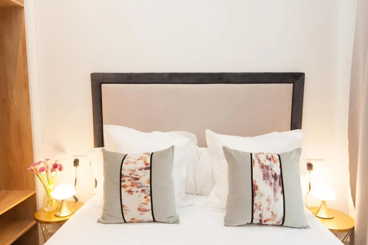 Isg Apartments Cedaceros Sevilla