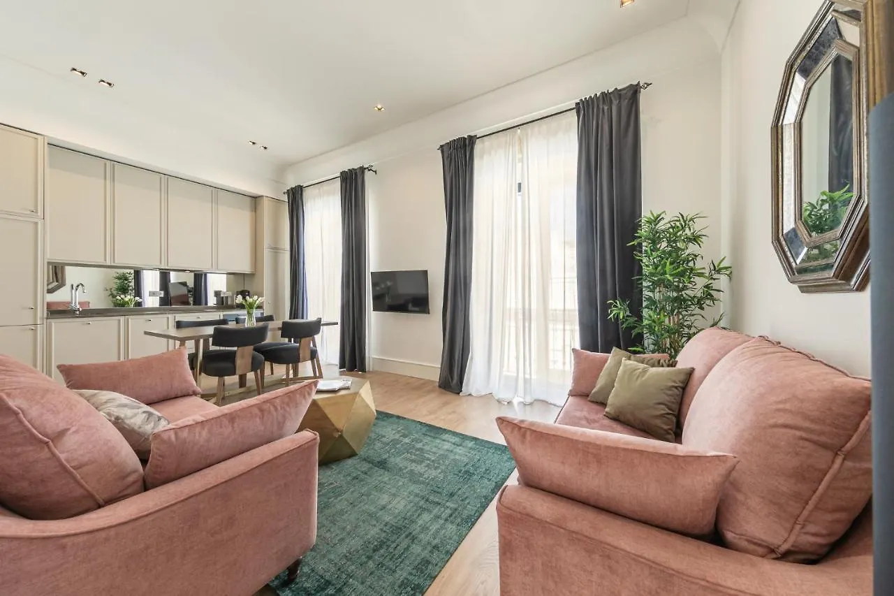 Isg Apartments Cedaceros Seville Spain
