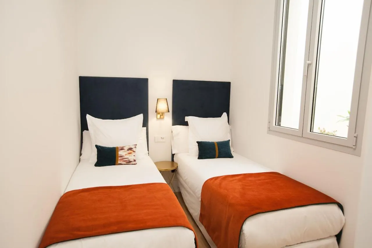 Isg Apartments Cedaceros إشبيلية